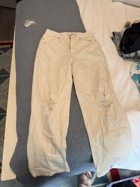 Universal Thread Beige Wide-Leg Distressed Jeans